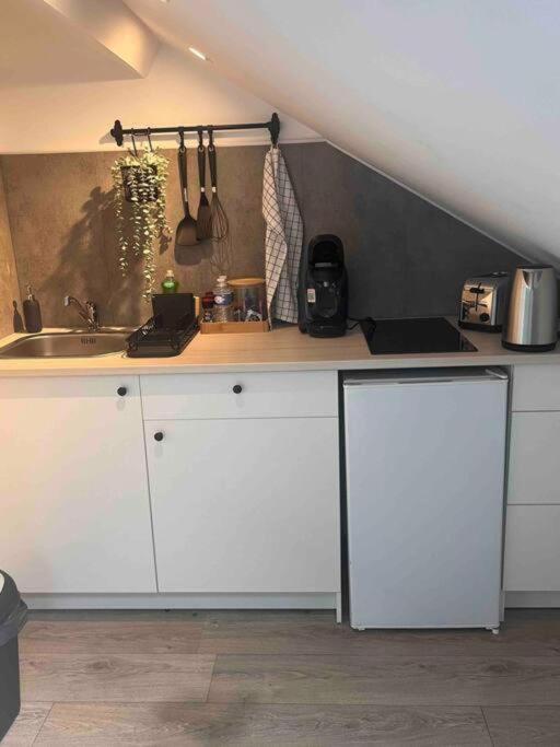 Apartamento Le Petit Port - La Belle Etoile Sedán Exterior foto